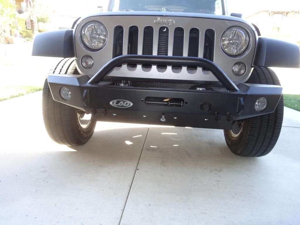 Hitch to tow jeep wrangler behind motor home